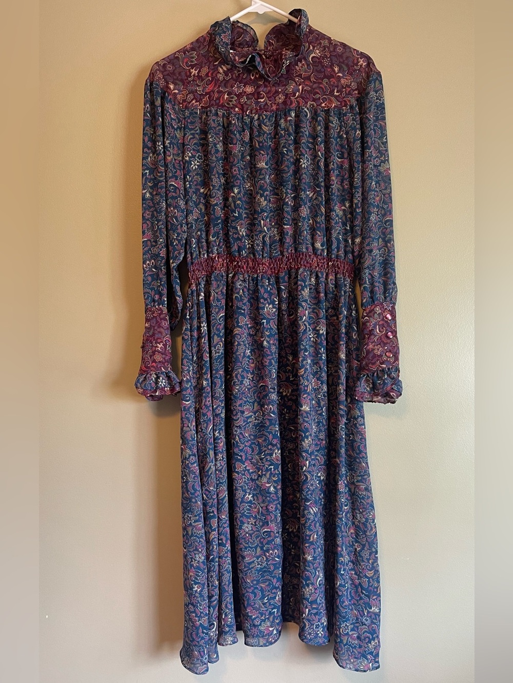 Vintage 70’s Sheer Prairie Boho Paisley Floral Midi Dress